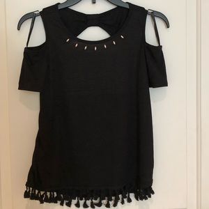 Takara girls cold shoulder shirt, NWT black